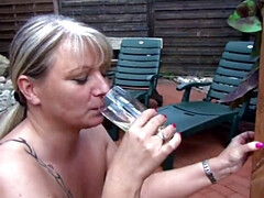 Tetas grandes, Mamada, Grupo, Sexo duro, Orgía, Orinar, Coño, Puta