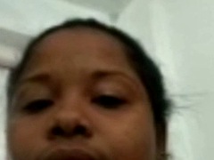 Beautiful black in the shower with squirt