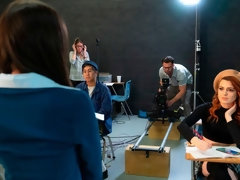 Pijpbeurt, Bruinharig, Hondjeshouding, Vingeren, Handbeurt, Kut duiken, Tiener, Tieten likken