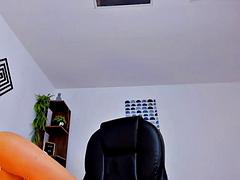 Grote mammen, Pijpbeurt, Bruinharig, Latijnse vrouw, Masturbatie, Alleen, Tieten likken, Speelgoed