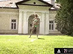 Twenty-one naturals - stellar long haired stunner craves deep insertion outdoors!