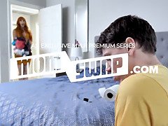 デカ尻, 衣服着たままセックス, エロ熟女, イく瞬間, Hd, キッチン, 熟年, 淫乱熟女