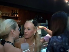Hard, Interracial, Lesbienne, Fête, Actrice du porno, Satin, Echangistes, Mouillée