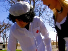 Большая жопа, Большой член, Минет, Брюнетки, Грудастые, Семяизвержение, Доктор, Милф