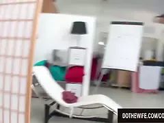 Blondine, Gehörnter ehemann, Hausfrau, Interrassisch, Piercing, Muschi, Schreiend, Rasiert