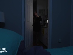 Большой член, Семья, Домашнее видео, Белье, Милф, Мамочка, Натуральные сиськи, Сиськи