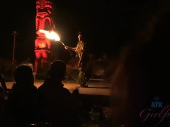 Amateur, Cul, Robe, Branlette thaïlandaise, Pov, Chatte, Rasée, Nénés