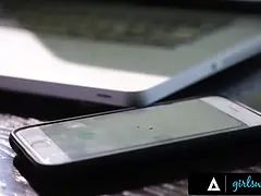 女, Hd, レズビアン, オーガズム, 公共, 現実, おもらし, 濡れ