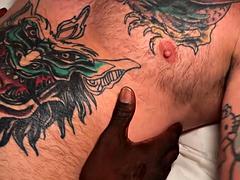 Lamer culo, Negro, Ébano, Gay, Hd, Interracial, Tatuaje