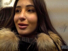 Gros cul, Grosse bite, Brunette brune, Couple, Gorge profonde, Hard, Réalité, Mouillée