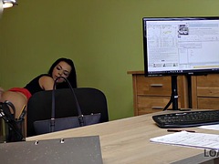 チェコ, ティーン