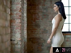 In den arsch, Schönheit, Grosse titten, Blasen, Hd, Lingerie, Büro, Titten