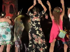 Amateur, Gros cul, Brunette brune, Grossier, Petite amie, Pov, Chatte, Douche