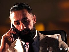 デカチン, フェラチオ, 女, 手コキする, 淫乱熟女, オフィス, ポルノスター, 締まりの良い