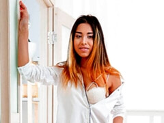 Aziatisch, Pijpbeurt, Bruinharig, Hondjeshouding, Handbeurt, Mager, Tiener, Tieten likken