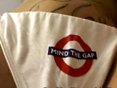 Arsch, Grosser schwanz, Blasen, Britisch, Braunhaarige, Spermaladung, Absätze, Muschi