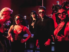 お尻, フェラチオ, 茶髪の, クラブ, バック, パーティ, 剃毛, オッパイの