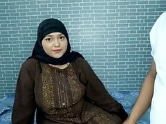 Grosser schwanz, Blasen, Spermaladung, Hd, Indisch, Geld, Natürlichen titten, Jungendliche (18+)