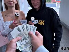 Sucer une bite, Cocu, Européenne, Petite amie, Hard, Pov, Séduite, Nénés