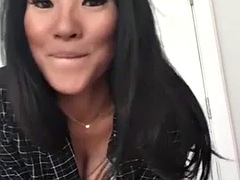 Asiatique, Nana, Solo, Nénés