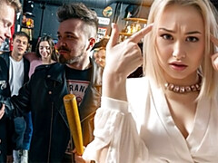 18, アナル, ブロンド, 浮気する, ハードコア, Hd, 公共, ロシア人