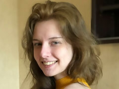 Blond, Vingeren, Handbeurt, Masturbatie, Geschoren, Mager, Alleen, Tieten likken