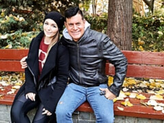 Gros cul, Grosse bite, Sucer une bite, Brunette brune, En levrette, Lingerie, Maigrichonne, Adolescente