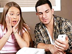 Grote kont, Grote lul, Pijpbeurt, Bruinharig, Hondjeshouding, Natuurlijke tieten, Tiener, Tieten likken