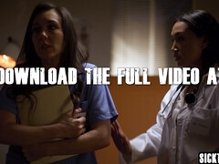 Gros cul, Femme couguar, Embrassement, Lesbienne, Mère que j'aimerais baiser, Chatte, Nénés, Uniforme