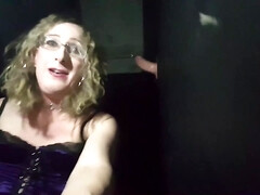 Anal, Cul, Blonde, Partouze, Lunettes, Branlette thaïlandaise, Public, Jarretelles