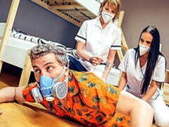 お尻, フェラチオ, バック, 手コキする, ホテル, 淫乱熟女, 看護婦, 三人