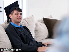 Любители, Анальный секс, Блондинки, Брюнетки, Фистинг, Японки, В офисе, Оргии