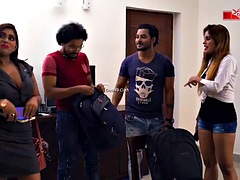 Lieveling, Mollig, Indisch, Moeder die ik wil neuken, Openbaar, Douche, Vrouw