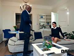 Grosse bite, Noire, Sucer une bite, Brunette brune, Noir ébène, Hard, Interracial