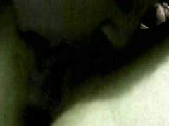 Kont, Lesbisch, Masturbatie, Buiten, Kut duiken, Speelgoed, Oud, Nat