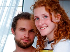 Enthousiasteling, Grote kont, Grote lul, Pijpbeurt, Hondjeshouding, Keuken, Natuurlijke tieten, Tieten likken