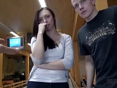 18 jahre, Blasen, Braunhaarige, Tschechisch, Hd, Pov, Realität, Sohn