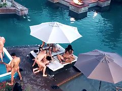 Femme couguar, Groupe, Mère que j'aimerais baiser, Orgie, Fête, Pov, Nénés