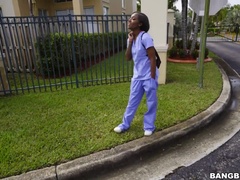 Lexxi Deep Returns to Action: Outdoor Cumshot