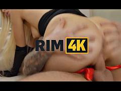 Kont, Lieveling, Blond, Pijpbeurt, Eerste keer, Hardcore, Likken, Ondergoed