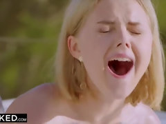 Grote lul, Blond, Pijpbeurt, Lul, Hd, Interraciaal, Likken, Rijden