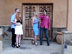 Nana, Blonde, Gorge profonde, Double pénétration, Groupe, Branlette thaïlandaise, Mère que j'aimerais baiser, Chatte