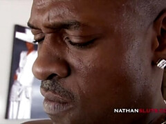 デカチン, 黒人, イく瞬間, バック, 指いじり, フランス人, ハードコア, 異人種間