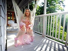 Teen Abella And Whitney lesbies porn clip