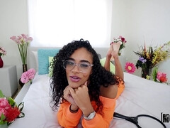 Sucer une bite, Collège université, Gorge profonde, Lunettes, Hard, Fille latino, Adolescente