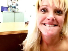 Amateur, Coulisses, Gros cul, Blonde, Tir de sperme, Faciale, Branlette thaïlandaise, Hard