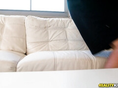 Enthousiasteling, Amerikaans, Seksspeelgoed, Sperma in gezicht, Handbeurt, Gigantische lul, Ruw, Billekoek