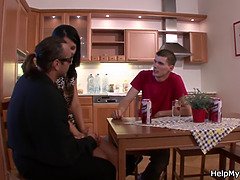 Grosser schwanz, Geile alte tussi, Lecken, Masturbation, Milf, Mutti, Muschi, Stiefmutter