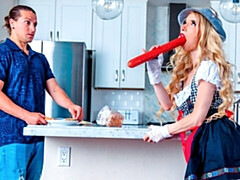 Verga grande, Rubia, Mamada, Linda, Estilo perrito, Flexible, Pequeña