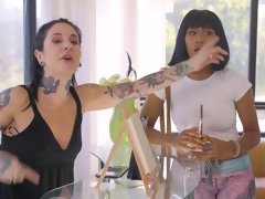 Arsch, Braunhaarige, Schwarz, Fingern, Latina, Lecken, Öl, Muschi